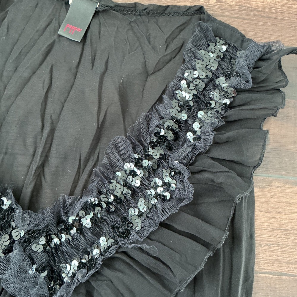Pepper Top Black Ruffle V-Neck Sequin Embellished Sleeveless Slim Fit Small - Picture 2 of 5